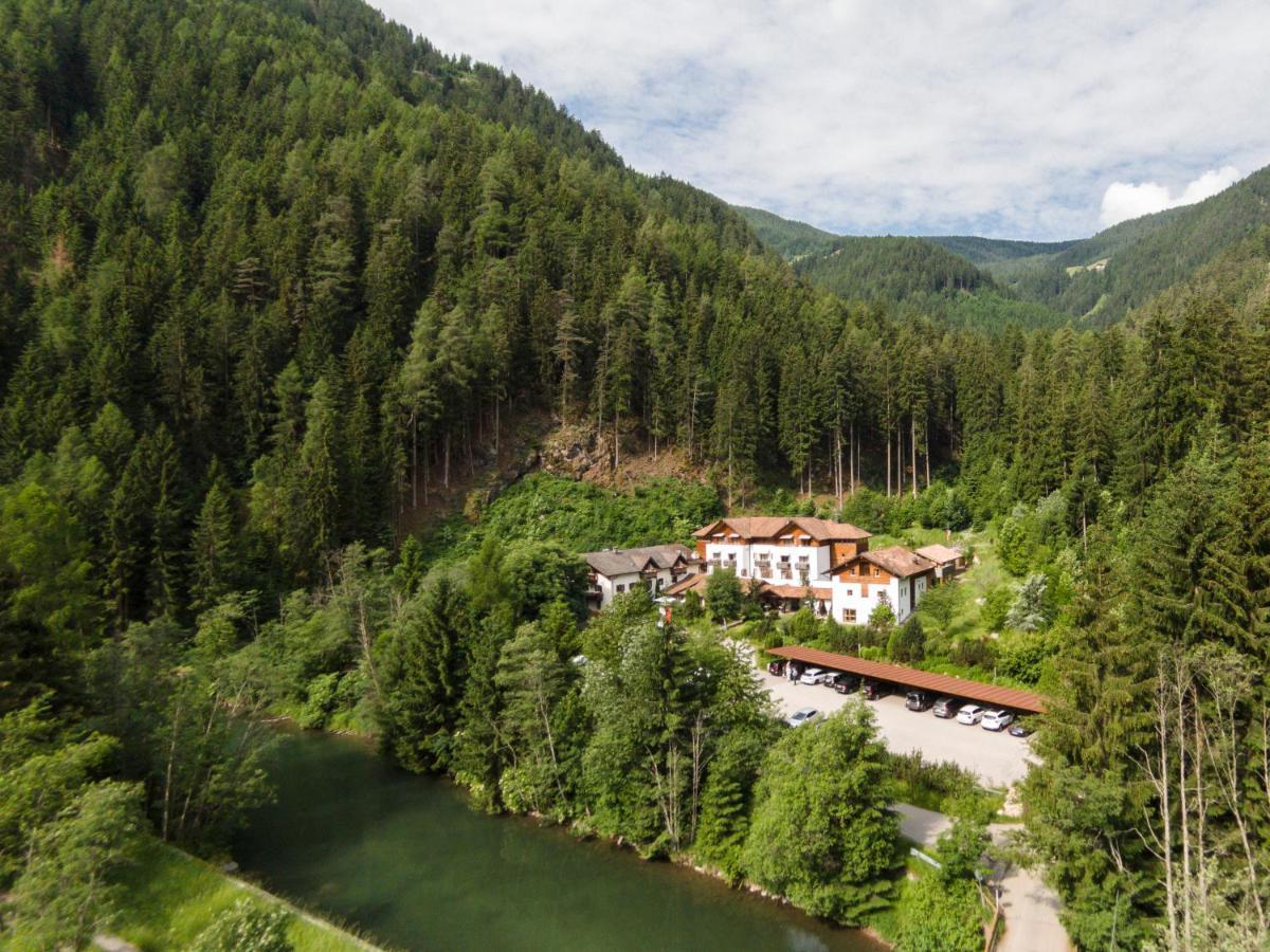 Hotel Bad Schoergau Sarentino Ngoại thất bức ảnh